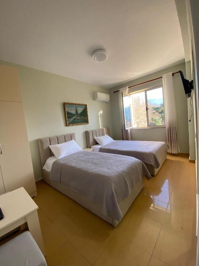 Central Park Rooms Tirana Buitenkant foto