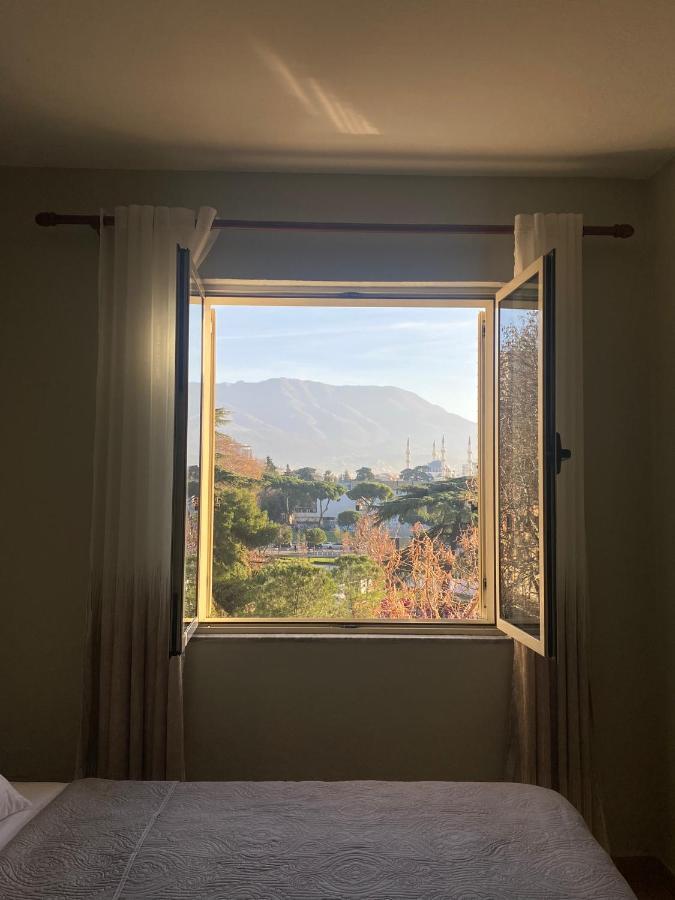 Central Park Rooms Tirana Buitenkant foto