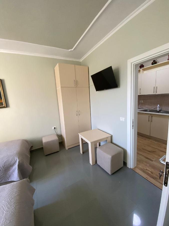 Central Park Rooms Tirana Buitenkant foto